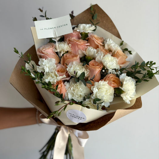 Ramo de Rosas y Claveles