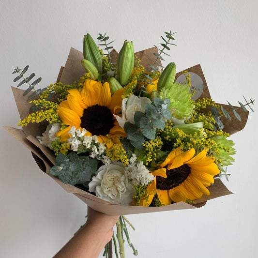 Ramo de Girasoles y Lily